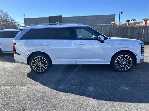 New 2026 Hyundai Palisade Calligraphy image 2