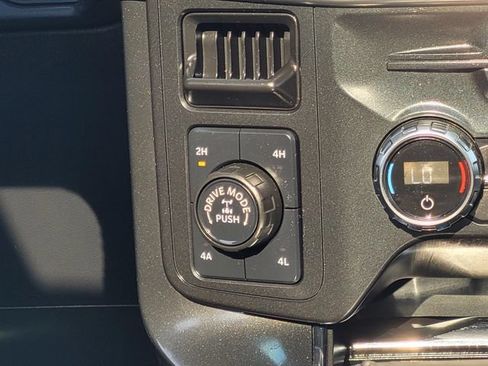 Used 2021 Ford F150 Lariat w/ Equipment Group 502A High AWD/4WD image 25