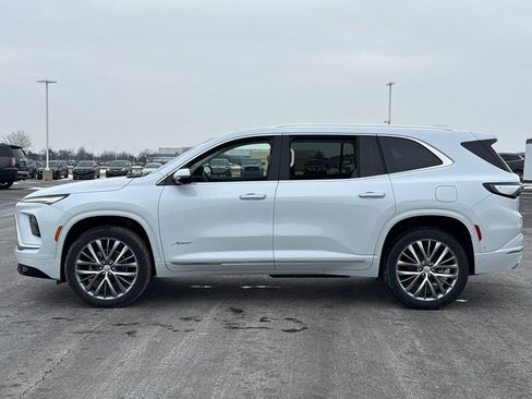 New 2026 Buick Enclave Avenir w/ Super Cruise Package AWD/4WD image 7