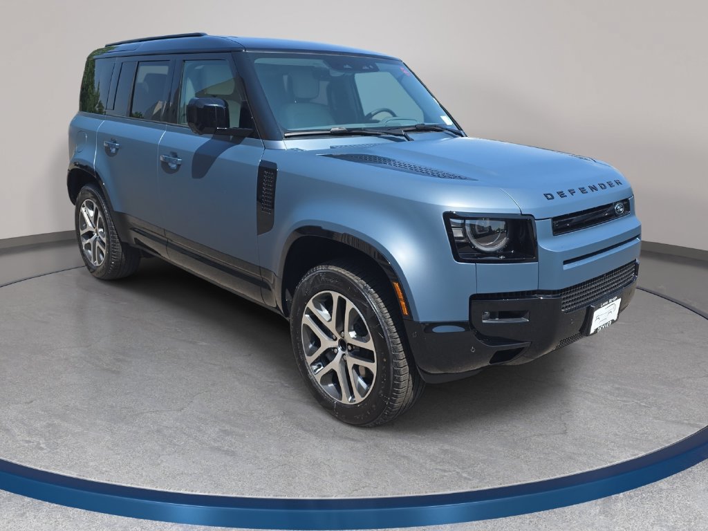 New 2026 Land Rover Defender 110 X-Dynamic SE AWD/4WD image 3