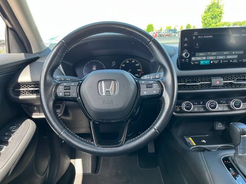 Certified 2025 Honda HR-V EX-L image 17