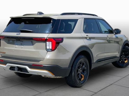 Used 2026 Ford Explorer Tremor w/ Tremor Ultimate Package AWD/4WD image 13