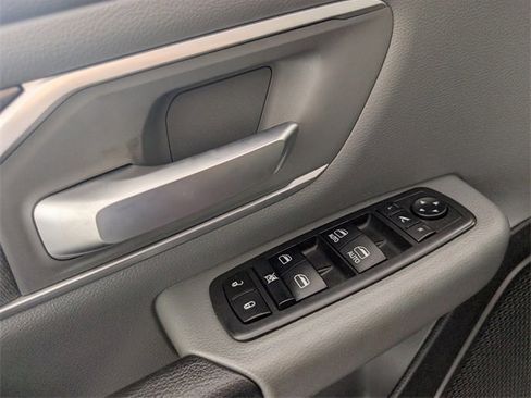 Used 2020 RAM 1500 Big Horn image 15