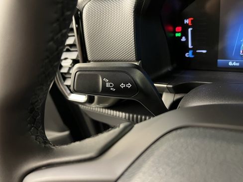 New 2025 Ford Ranger XLT w/ Equipment Group 301A High image 18