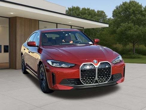 Used 2023 BMW i4 eDrive35 w/ Premium Package RWD image 5