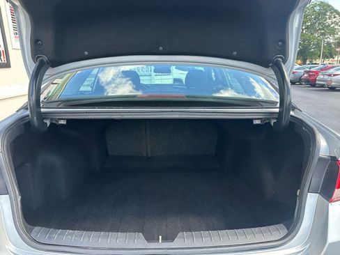 Used 2020 Kia Optima LX image 25