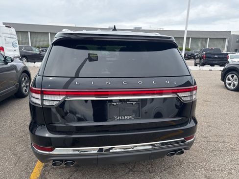 Used 2020 Lincoln Aviator Reserve w/ Equipment Group 202A AWD/4WD image 12