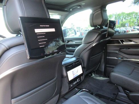 New 2026 Jeep Grand Wagoneer Summit w/ Rear Seat Video Group I AWD/4WD image 35