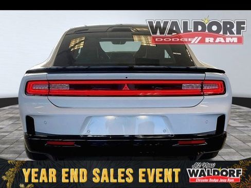 New 2024 Dodge Charger Scat Pack w/ Plus Group image 4