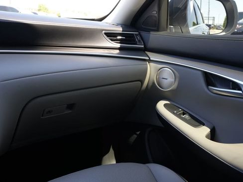 Certified 2023 INFINITI QX50 Luxe FWD image 8