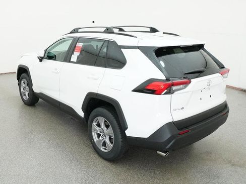 New 2025 Toyota RAV4 XLE image 5