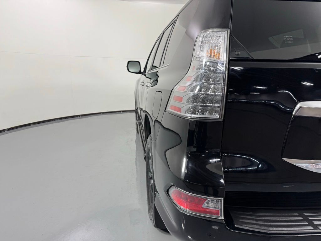 Used 2023 Lexus GX 460 Premium AWD/4WD image 8