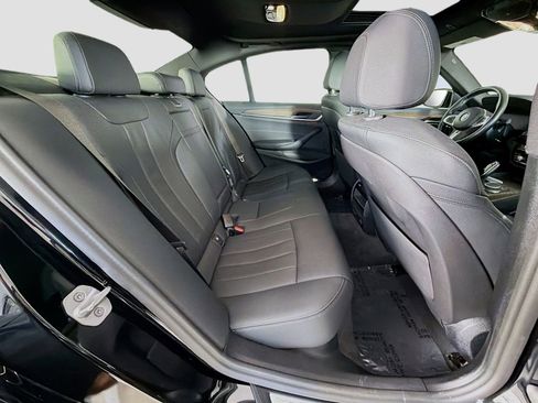Certified 2022 BMW 540i w/ M Sport Package RWD image 28