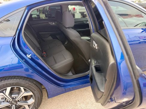 Used 2021 Kia Forte LXS image 10