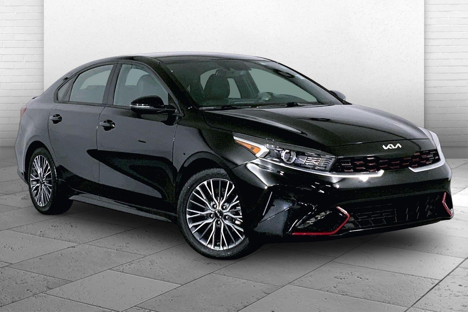 Used 2023 Kia Forte GT-Line FWD image 1
