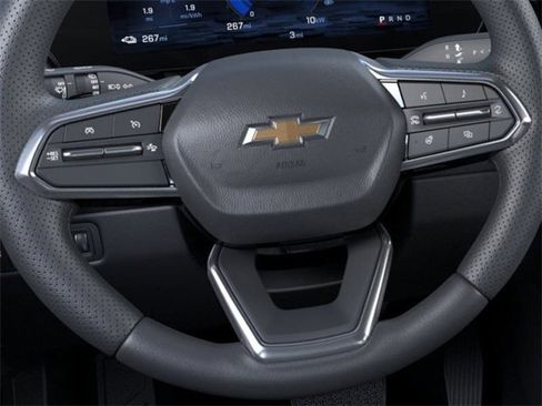 New 2026 Chevrolet Equinox EV LT image 20