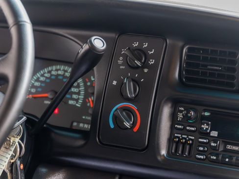 Used 2001 Dodge Ram 2500 Truck 4x4 Quad Cab image 34