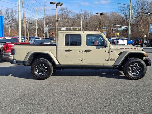 Used 2020 Jeep Gladiator Rubicon image 7