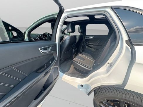 Used 2020 Ford Edge ST w/ Equipment Group 401A AWD/4WD image 14