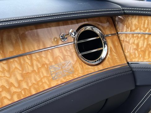 Used 2020 Bentley Continental GT w/ First Edition Specification AWD/4WD image 32