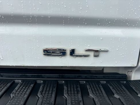 Used 2021 GMC Sierra 2500 SLT w/ SLT Preferred Package image 15