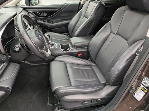 Used 2022 Subaru Outback Limited XT image 11
