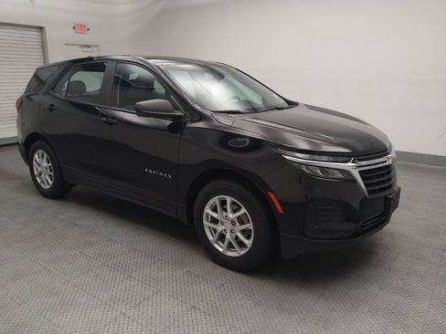 Used 2024 Chevrolet Equinox LS FWD image 11