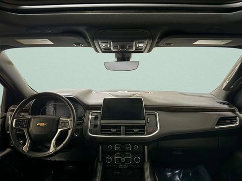 Used 2021 Chevrolet Tahoe Premier w/ Premium Package image 11