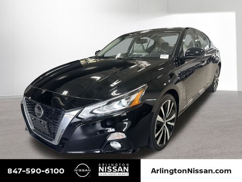 Certified 2019 Nissan Altima 2.5 Platinum AWD/4WD image 1