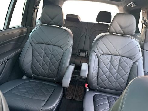 New 2026 BMW X7 xDrive40i image 21