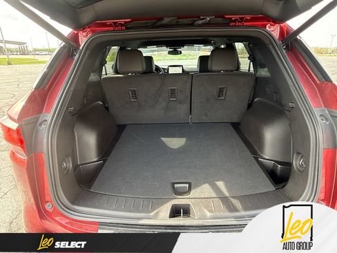 Used 2024 Chevrolet Blazer RS FWD image 29