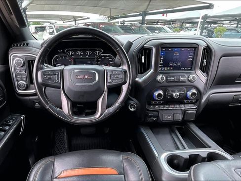 Used 2021 GMC Sierra 1500 AT4 w/ AT4 Premium Package AWD/4WD image 5