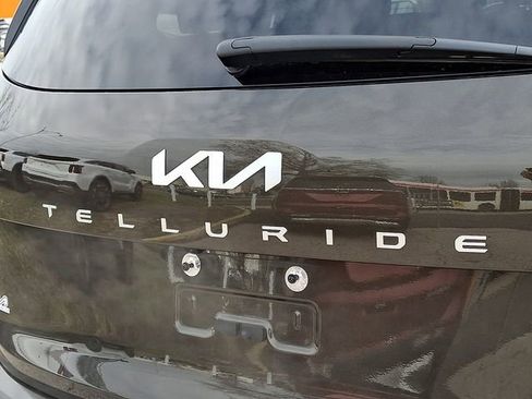 Certified 2024 Kia Telluride EX X-Line AWD/4WD image 32