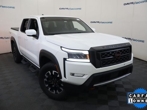 Used 2022 Nissan Frontier Pro-X RWD image 2