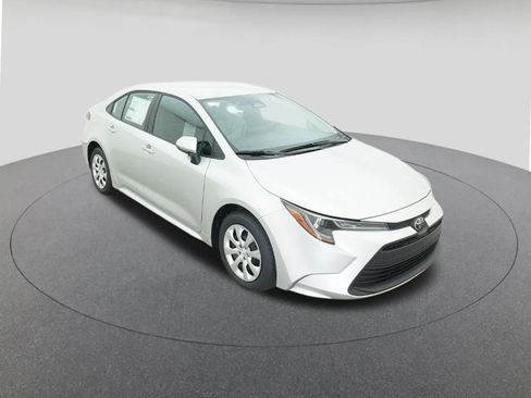 New 2025 Toyota Corolla LE image 13