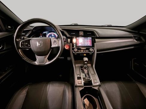 Used 2018 Honda Civic Sport Touring image 15