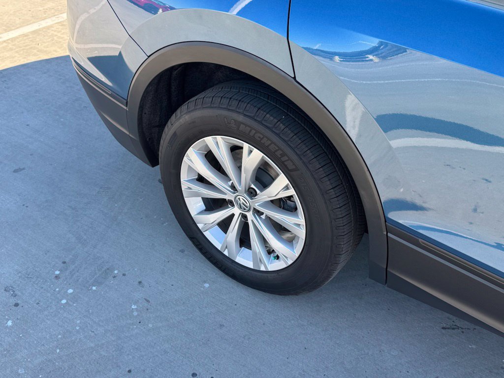 Used 2019 Volkswagen Tiguan S w/ Driver Assistance Package FWD image 25