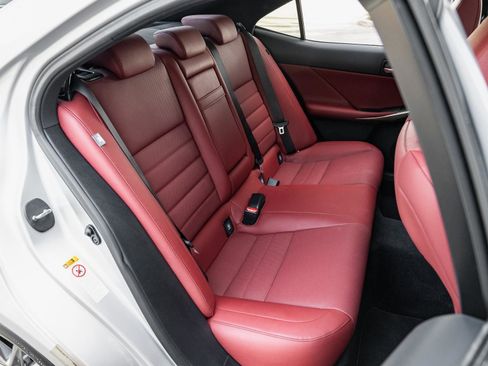 Used 2016 Lexus IS 200t image 19