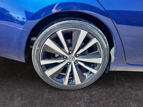Used 2020 Nissan Altima 2.5 SR FWD image 26