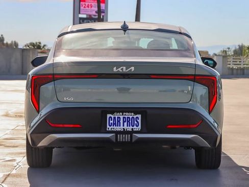 Used 2025 Kia K4 LXS image 7