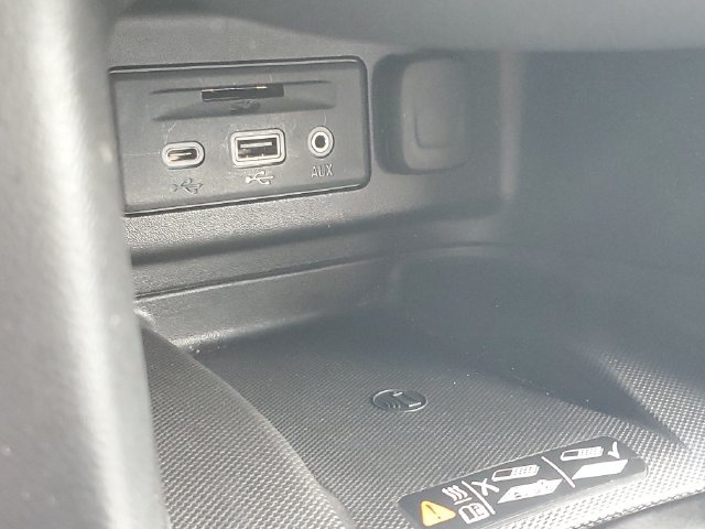 Used 2020 Chevrolet Equinox Premier AWD/4WD image 33
