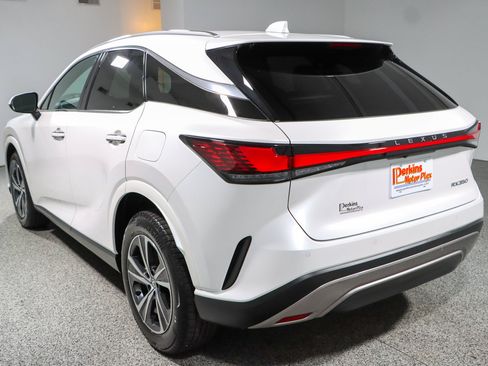 Used 2024 Lexus RX 350 Premium w/ Accessory Package (K3) FWD image 9