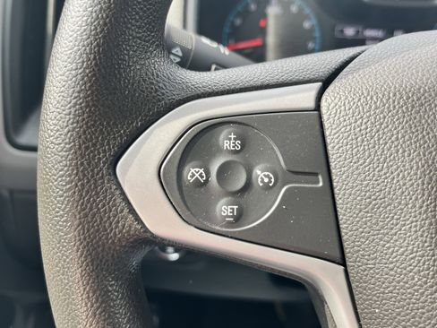 Used 2017 Chevrolet Colorado W/T w/ WT Convenience Package AWD/4WD image 19