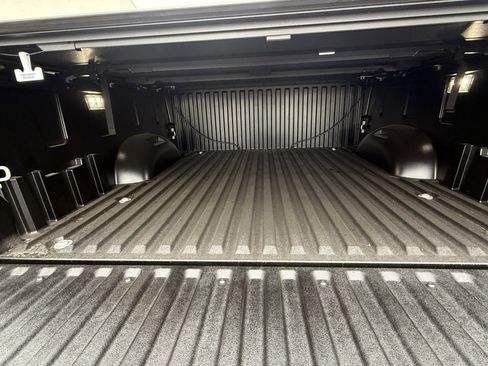 New 2026 Toyota Tundra Limited AWD/4WD image 9