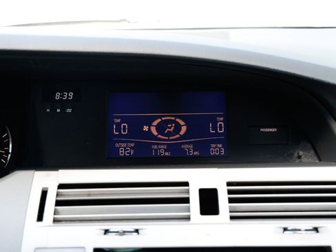 Used 2008 Toyota Avalon Limited image 35