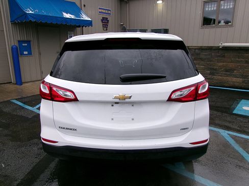 Used 2021 Chevrolet Equinox LS w/ LS Convenience Package AWD/4WD image 7