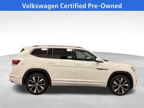 Certified 2024 Volkswagen Atlas SEL Premium R-Line image 10