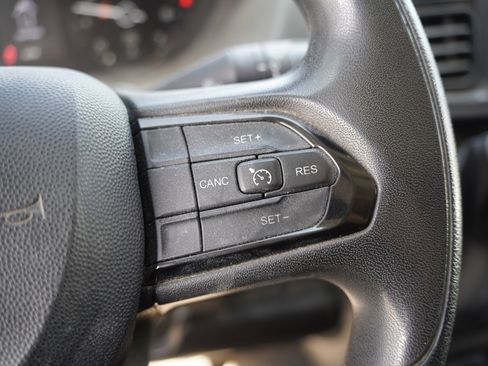 Used 2023 RAM ProMaster 2500 FWD image 18