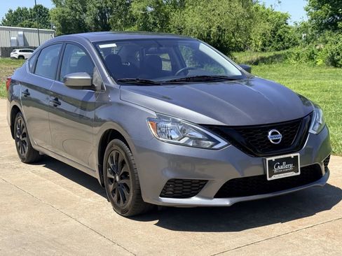 Used 2017 Nissan Sentra SV w/ Style Package FWD image 27