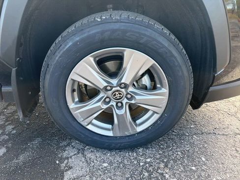 Used 2024 Toyota RAV4 XLE w/ Convenience Package image 36